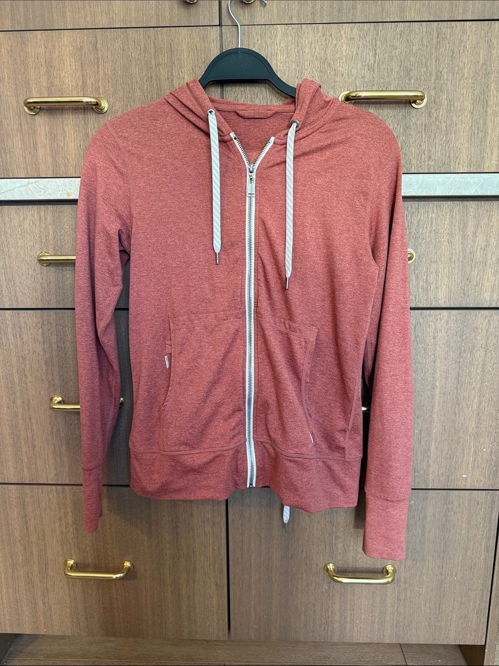 Vuori Performance SET joggers (s) and zip up hoodie (xs)